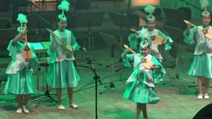 Танец с домбрами- исп. средняя группа образцового ансамбля казахского танца «Айгерим». 004