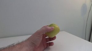 Как апельсин превратить в яблоко???