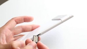 How To Insert SIM Card In Google Pixel 7/Google Pixel 7 Pro!