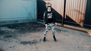 Russian Village Shuffle Dance during the Coronavirus Quarantine