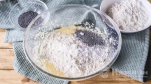 Песочное печенье с маком и цедрой лимона