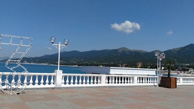 Набережная курортного села Кабардинка, 24.06.2023