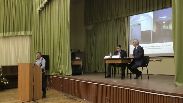 Встреча главы управы С.А. Галянина с жителями района Фили-Давыдково 17.01.17 часть 3 смотреть онлайн