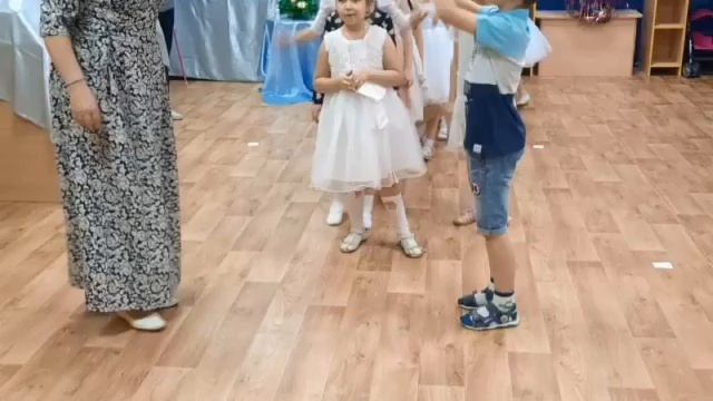 Развлечение для детей Рождественское чудо смотреть онлайн