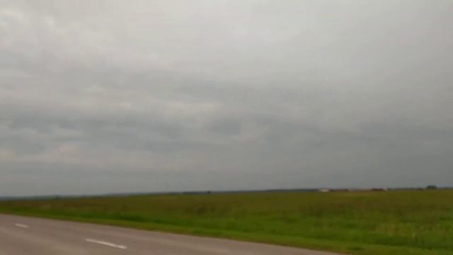 Облет авиамодели из потолочки кальмато.