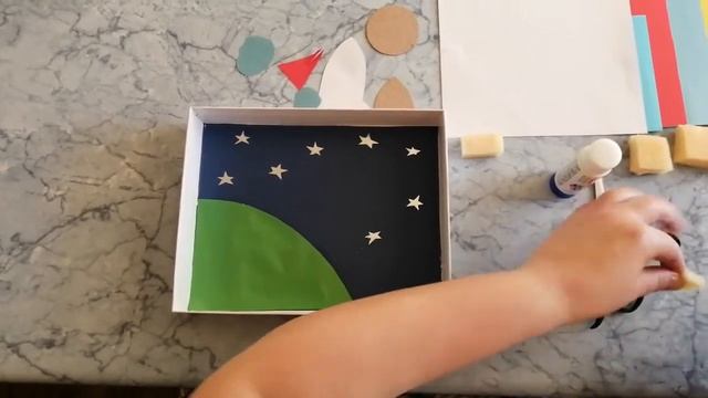 МК Объемная аппликация к Дню космонавтики смотреть онлайн