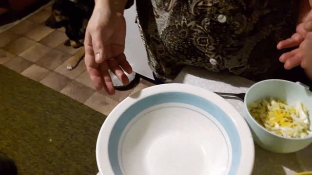 НОВОГОДНИЙ УЖИН в деревне // С новым годом друзья ! смотреть онлайн