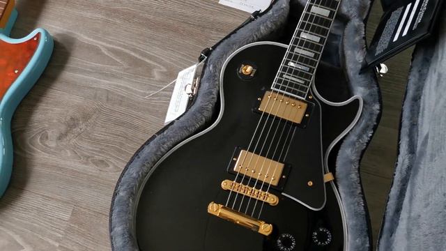 This weeks arrivals! Fender Masterbuilt, Gibson Murphy Lab, Marshall, Kurt Cobain & More смотреть онлайн