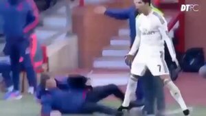 Когда Роналду празднует голы