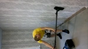как  пылесосить стены
