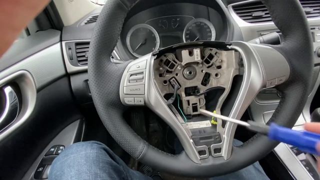 Снять подушку руля NISSAN SENTRA. Обшивка руля. смотреть онлайн