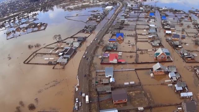 п. Игра разлив р. Лоза вдоль ул. Победа 18.04.2016 г. смотреть онлайн