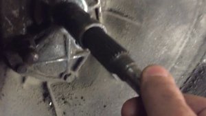 Nissan Skyline R30 L28. Люфт первичного вала МКПП Nissan FS5W71