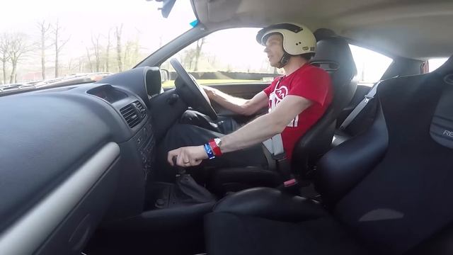 Renault Clio Renaultsport Track Test | PistonHeadsTV