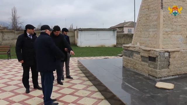 В поселке Ленинкент практически завершены работы по строительству сквера по улице Коркмасова