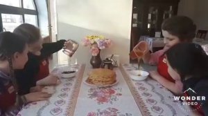 Мастер-класс по выпечке блинов в "Доброй школе на Сольбе"