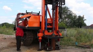 _Буровая установка ПБУ 4Т. Бурение на россыпное золото..mp4