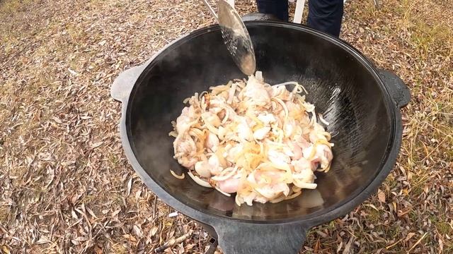 Китайская лапша с соусом KIKKOMAN в КАЗАНЕ смотреть онлайн