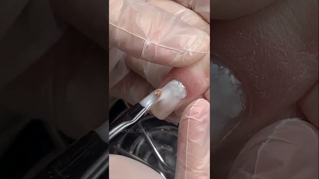 Повторили дизайн из интернета?? #видеоманикюр #маникюр смотреть онлайн