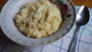 Пшённая каша с яблоком