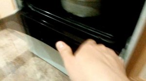 Разборка для чистки дверцы духовки газовой плиты.