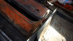 ДТ 75 в работе. Боронование на ДТ 75.