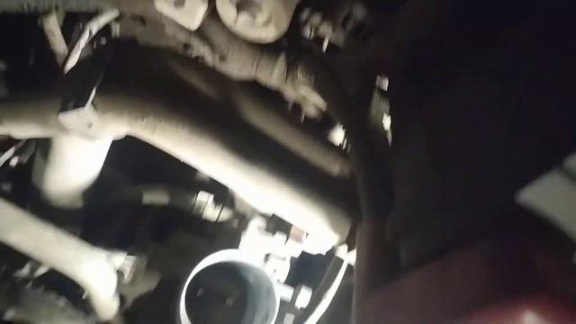 Где находится номер кузова и двигателя на Тойоте Опа