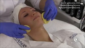 Как пользоваться гелем пилингом с гликолевой кислотой PLEYANA