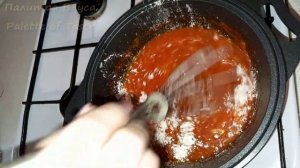 Тефтели из мяса индейки тушеные в соусе Turkey meat meatballs stewed in sauce