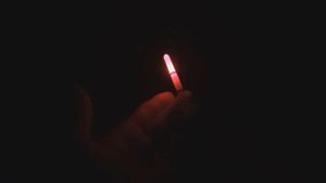 ПОПЛАВОК СВЕТЯЩИЙСЯ НА БАТАРЕЙКАХ с Алиэкспресс Обзор