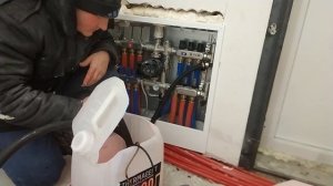 КАК ЗАПОЛНИТЬ СИСТЕМУ ОТОПЛЕНИЯ ТЕПЛОНОСИТЕЛЕМ.ЗАПОЛНЕНИЕ ТЕПЛОГО ПОЛА.