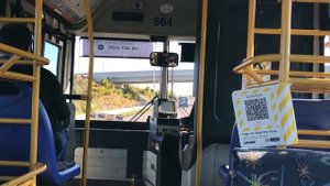 Zhong Tong LCK6126HG GB864 “Old-Junkie” (ride) going under Aidanfield Dr overpass.