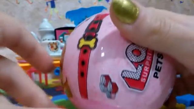 Большая кукла ЛОЛ принесла Питомца детям LQL Питомец подделка смотреть онлайн