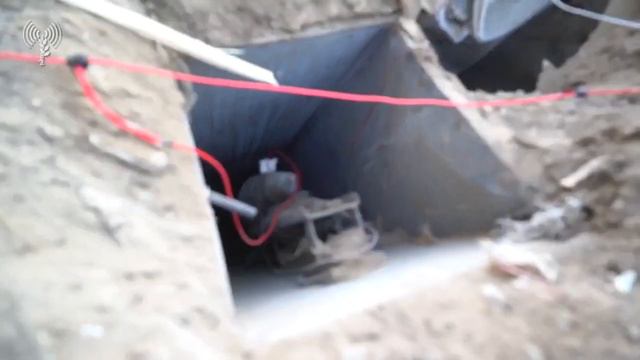 Документация о шахтах ракет, найденных возле школы в районе Зейтон#Еврей в чатрулетке#чатрулетка смотреть онлайн