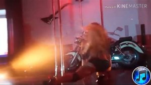 Ramil' & Dava -"Танцуй как пчела" Под лучший танец стрип пластики гибкой девушки на пилоне