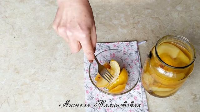 Этот торт стоит попробовать! Торт с пряной грушей, бисквитом на желтках и кремом из маскарпоне.