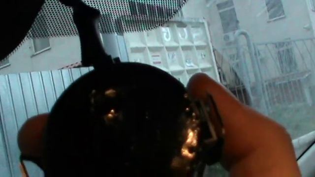 Снятие салонного зеркала и датчика дождя. Ниссан Тиида . смотреть онлайн