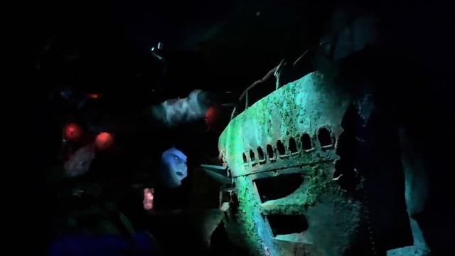 The Seas Nemo & Friends - Full Ride - Epcot Center Disney Pixar’s Finding Nemo Disneyworld Florida