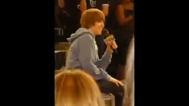 джастин бибер...).avi смотреть онлайн