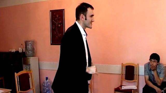 Как узнать сколько клиент готов потратить денег. Как выявить бюджет клиента? Тройная вилка