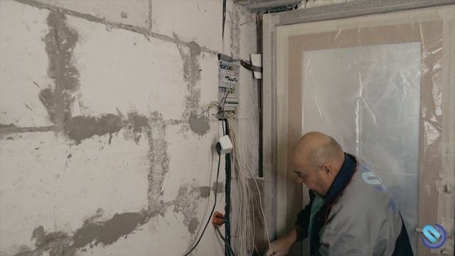 Монтаж электропроводки в квартире