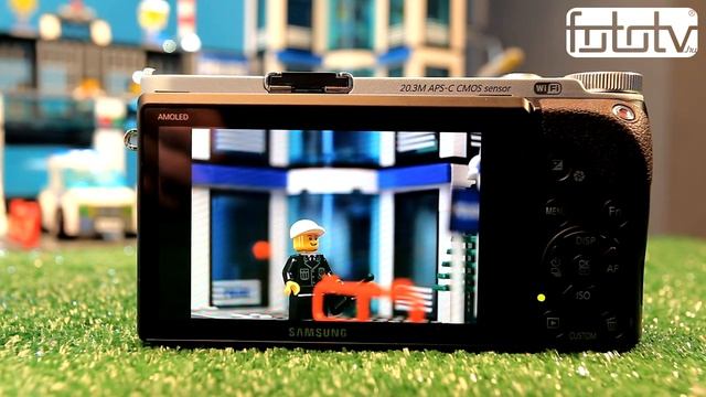 Samsung NX300 touch focus and operation / érintő AF és vezérlés, menü bemutató смотреть онлайн