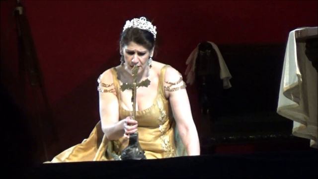 Anja Harteros - Vissi d'arte смотреть онлайн