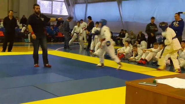 Мос. обл. г.Котельники Рукопашный бой Скорик Миша 12-13 лет 45 кг 1 бой смотреть онлайн