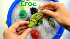 Wild Zoo Animals Toys - Mom Learn Animals Names with Educational Toys