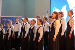 ВОСКРЕСНОЕ УТРО. Музыка Ф. Мендельсона, слова Л. Уланда, русский текст М. Павловой.