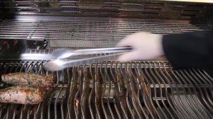 Свиная вырезка на газовом гриле Napoleon/ Pork on the grill