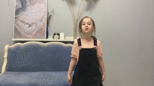 Стихотворение "Необъятная страна", автор В. Степанов