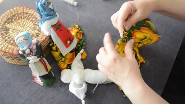 Мастер-класс "Кукла семья"