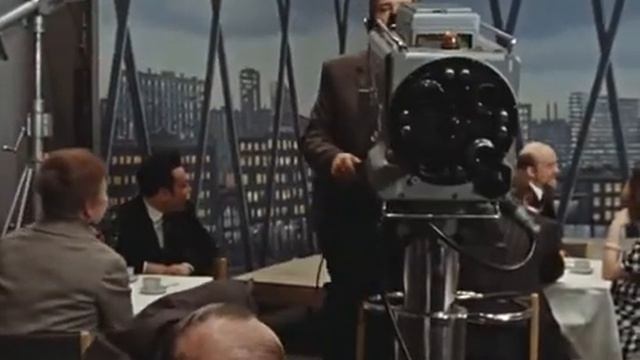 Куплеты.  ( х.ф.  Москва слезам не верит  1979 г. ).